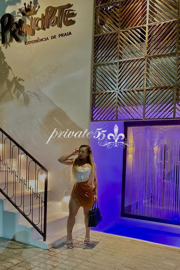 Lara Porto - Acompanhante de Luxo em Curitiba