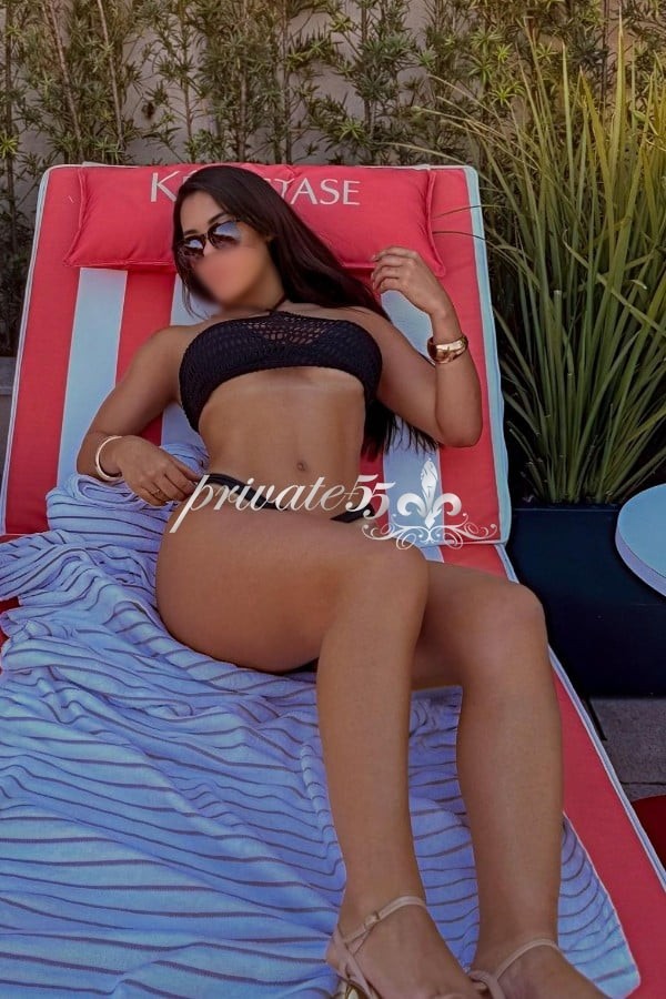 Luna Larissa - Garota de Programa em Curitiba