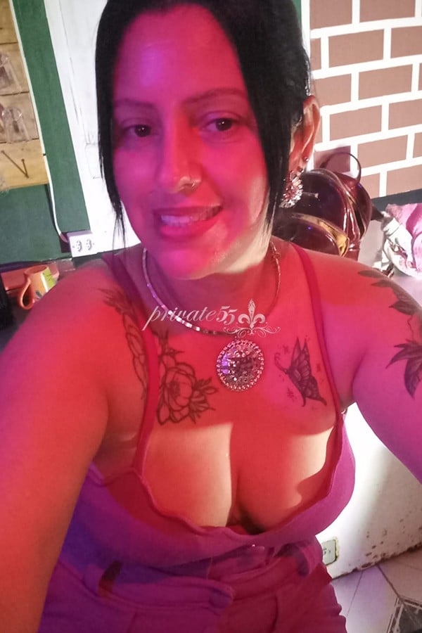 Suzi Safadinha - Acompanhante de Luxo em Balneário Camboriú