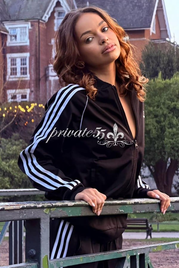 Sophia Monteiro - Acompanhante de Luxo em Porto Alegre