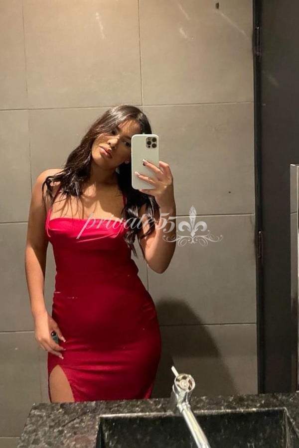 Foto 1 de Sirena Oliveira