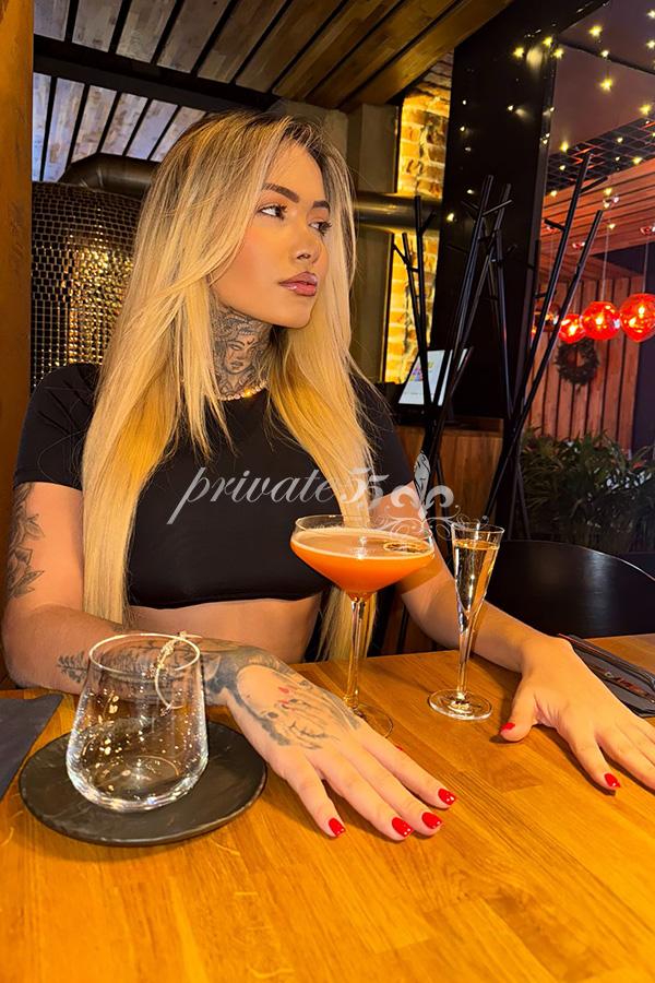 Honey Addictive - Acompanhante de Luxo em Curitiba