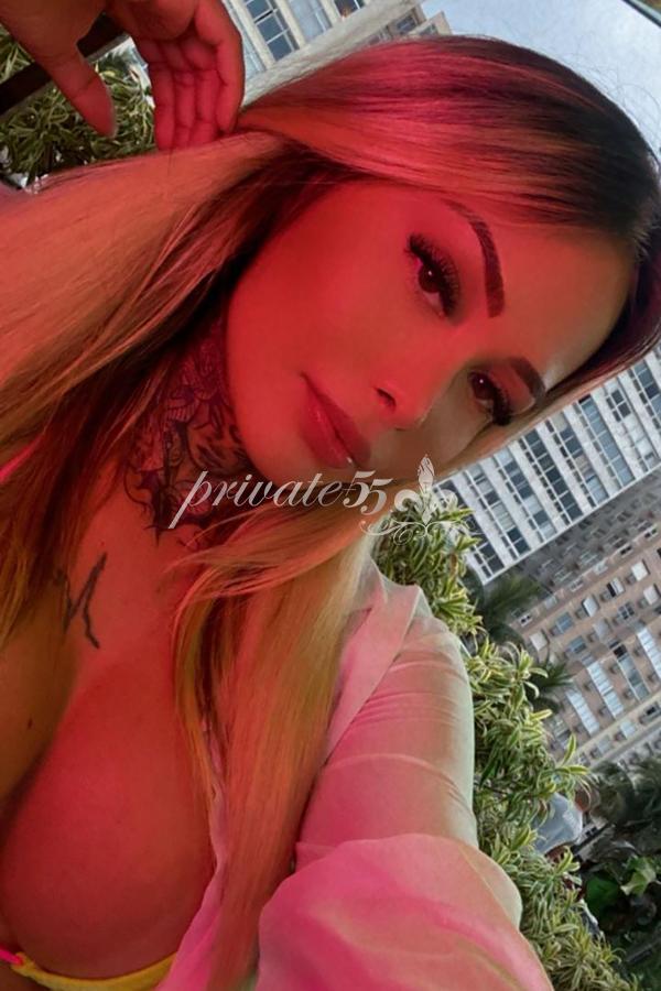 Honey Addictive - Garota de Programa em Curitiba