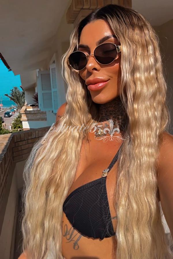 Eloha Feffer - Garota de Programa em Florianópolis