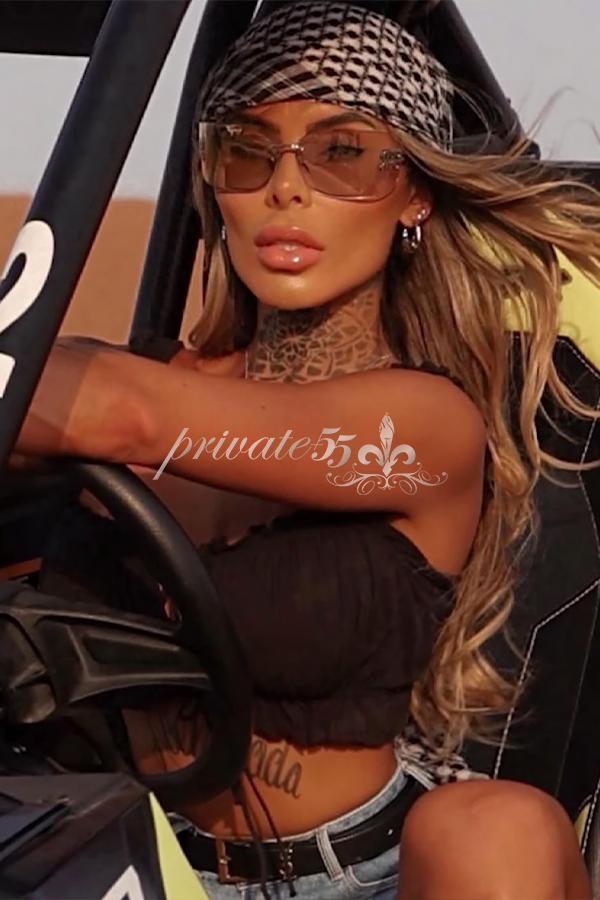 Eloha Feffer - Acompanhante em Florianópolis